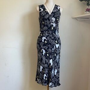 Floral Black and White Sleeveless Dress